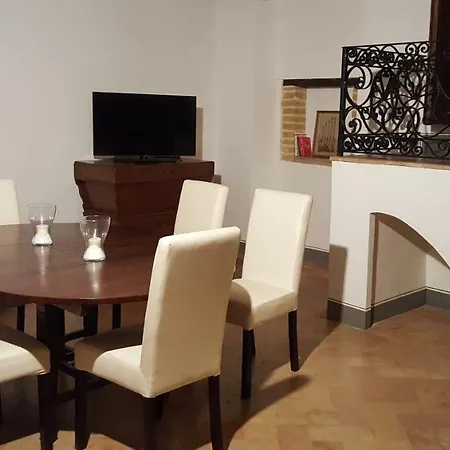 Dea Apartment *